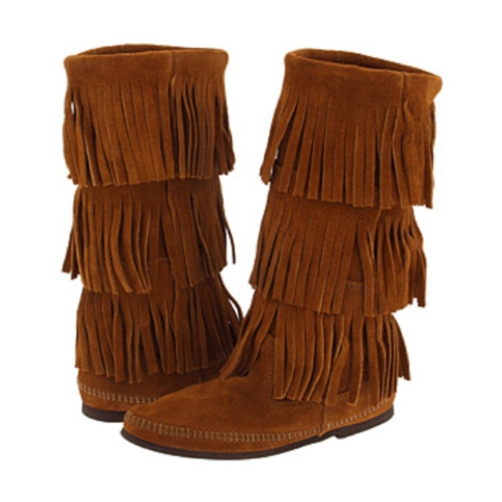 Minnetonka Fringe Moccasin Boots